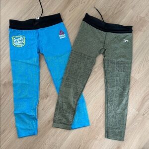 Reebok' women’s cropped Blue and Olive Leggings Set